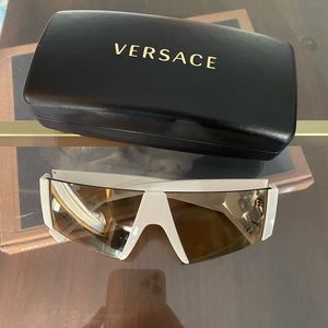 Versace VE 4360 Sunglasses